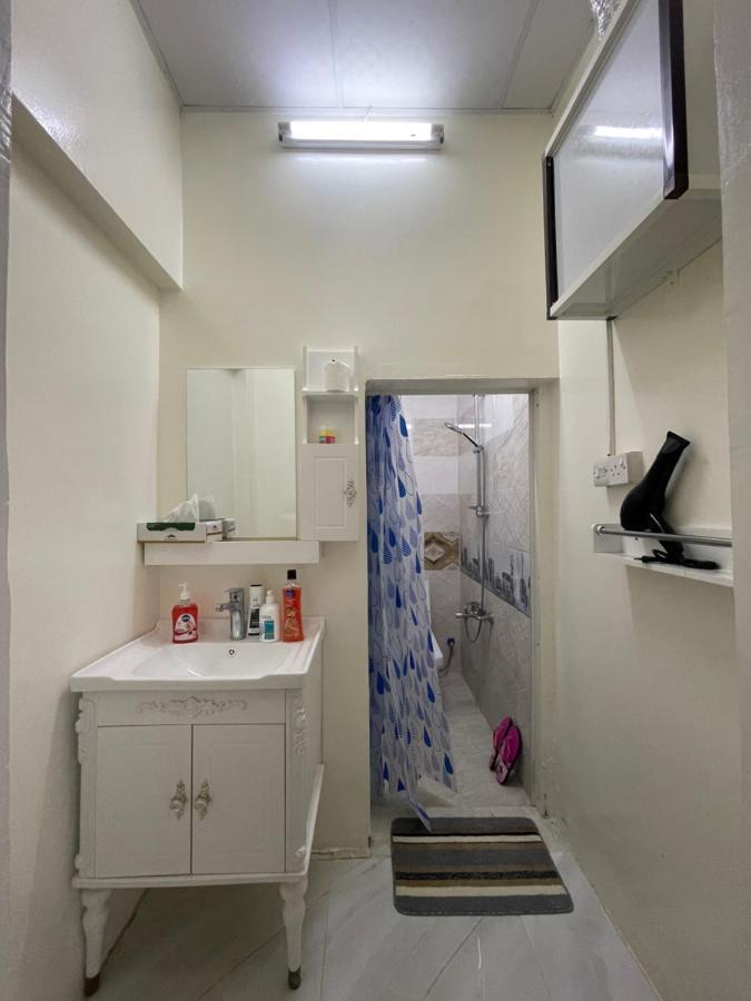 Private 2Bedroom Villa With T&B And Kitchenette Near Abu Dhabi International Airport Bagian luar foto
